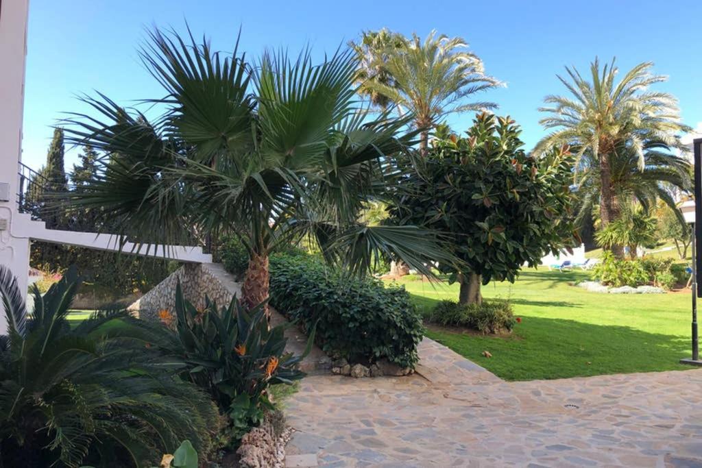 Luxury Modern Apartment By The Beach Malaga Zewnętrze zdjęcie