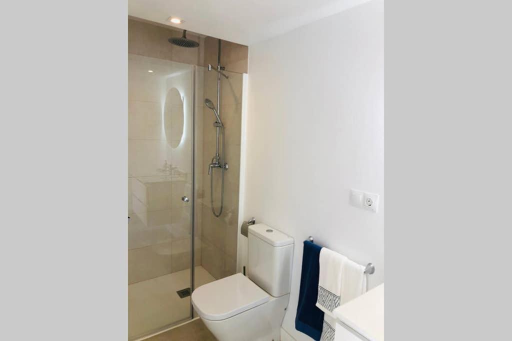 Luxury Modern Apartment By The Beach Malaga Zewnętrze zdjęcie