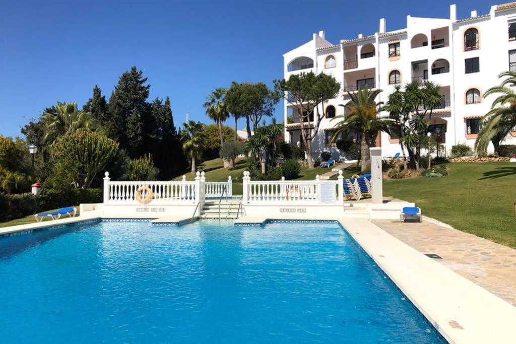 Luxury Modern Apartment By The Beach Malaga Zewnętrze zdjęcie
